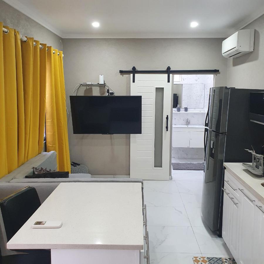Devachan Apartments 브리지타운 외부 사진